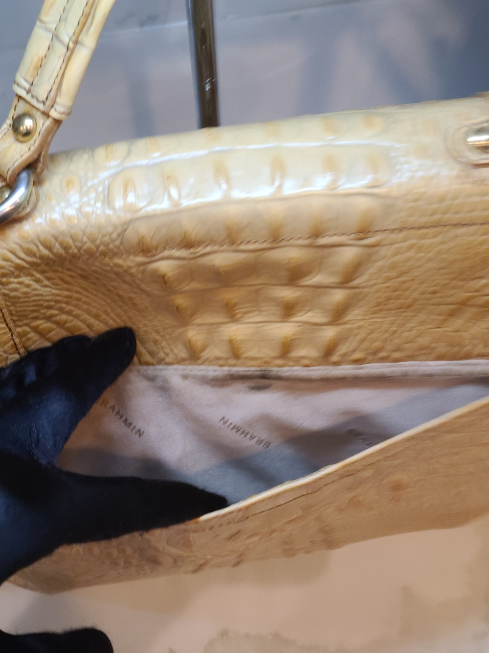 Brahmin Vintage Selia Melbourne Satchel Shoulder Bag Guc With COA - Picture 8 of 16